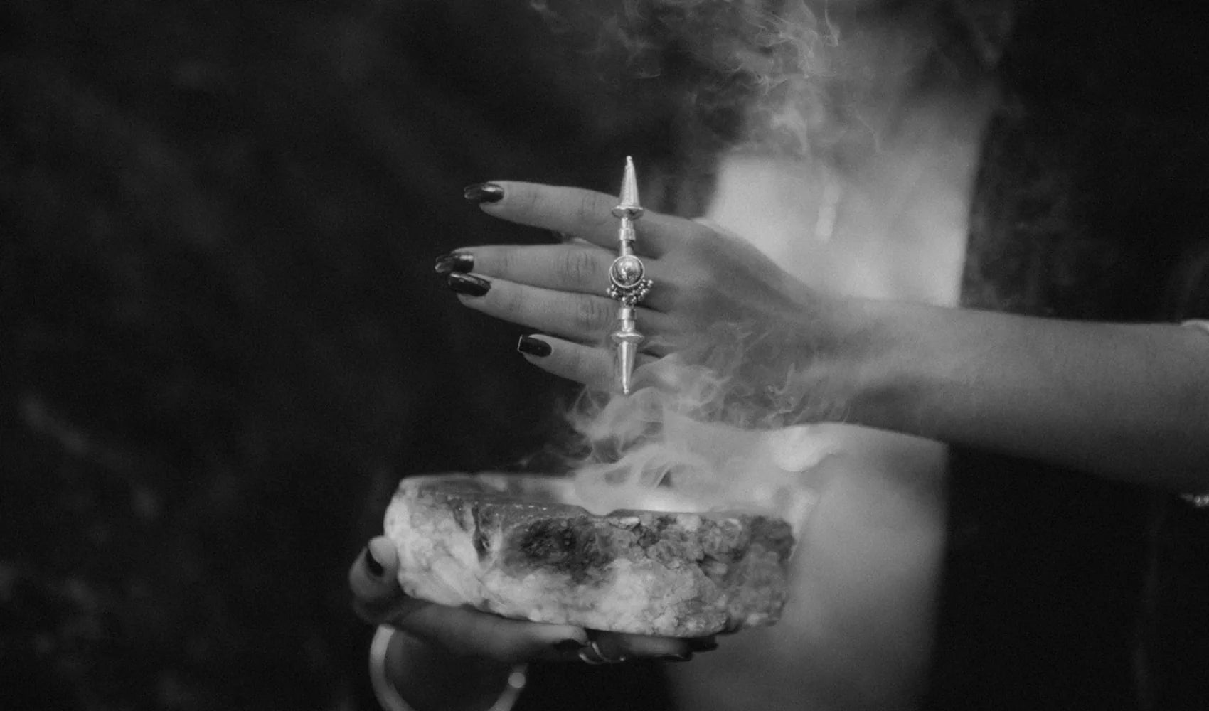 Product - NOIR KĀLA