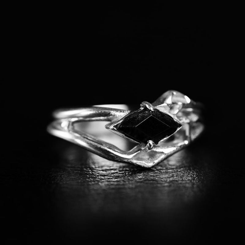 Product - NOIR KĀLA