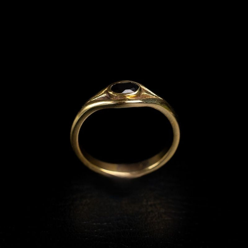 Product - NOIR KĀLA