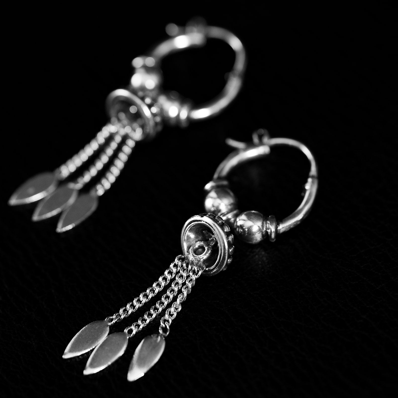 Product - NOIR KĀLA