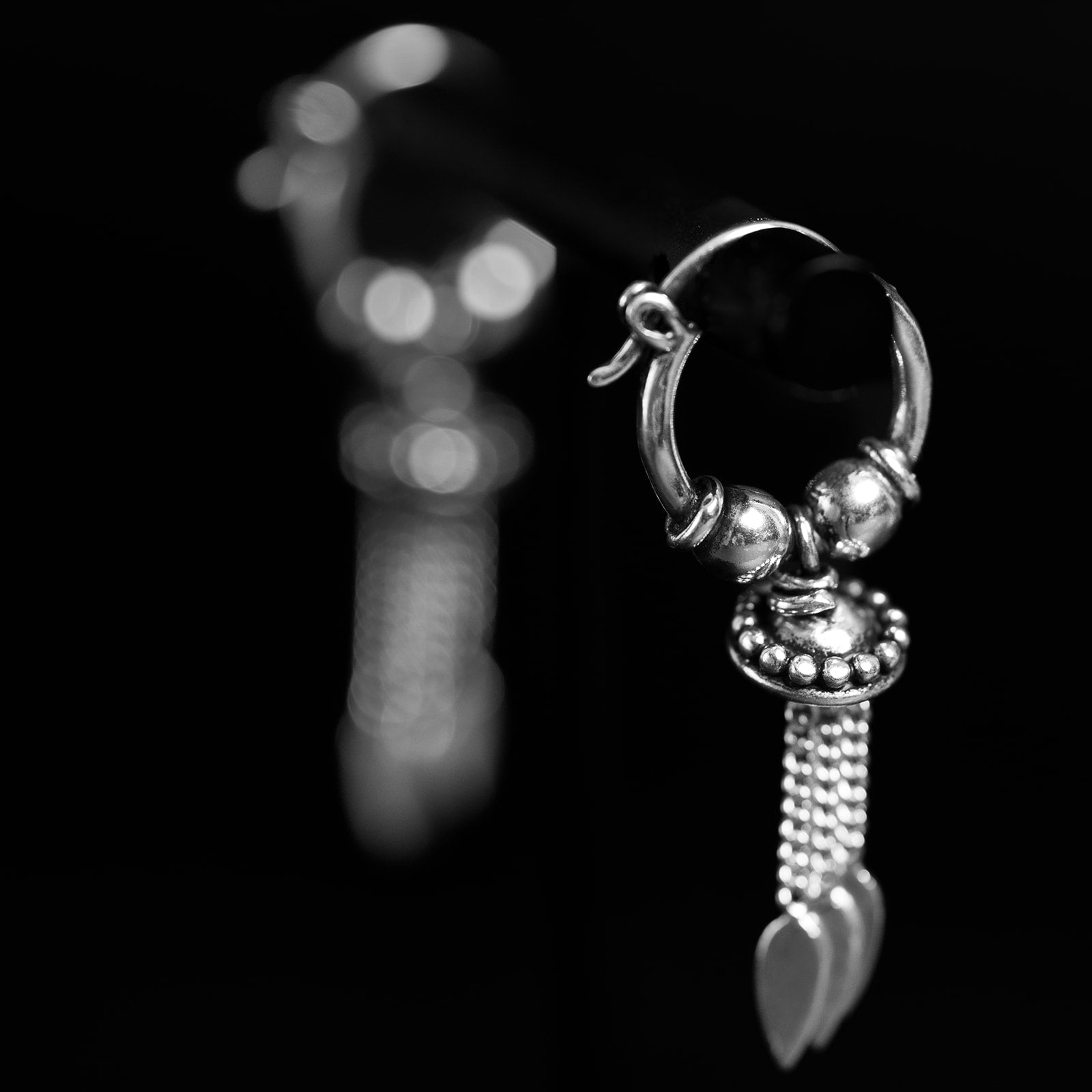 Ancient Future | Hoop Earrings – 925 Silver - NOIR KĀLA