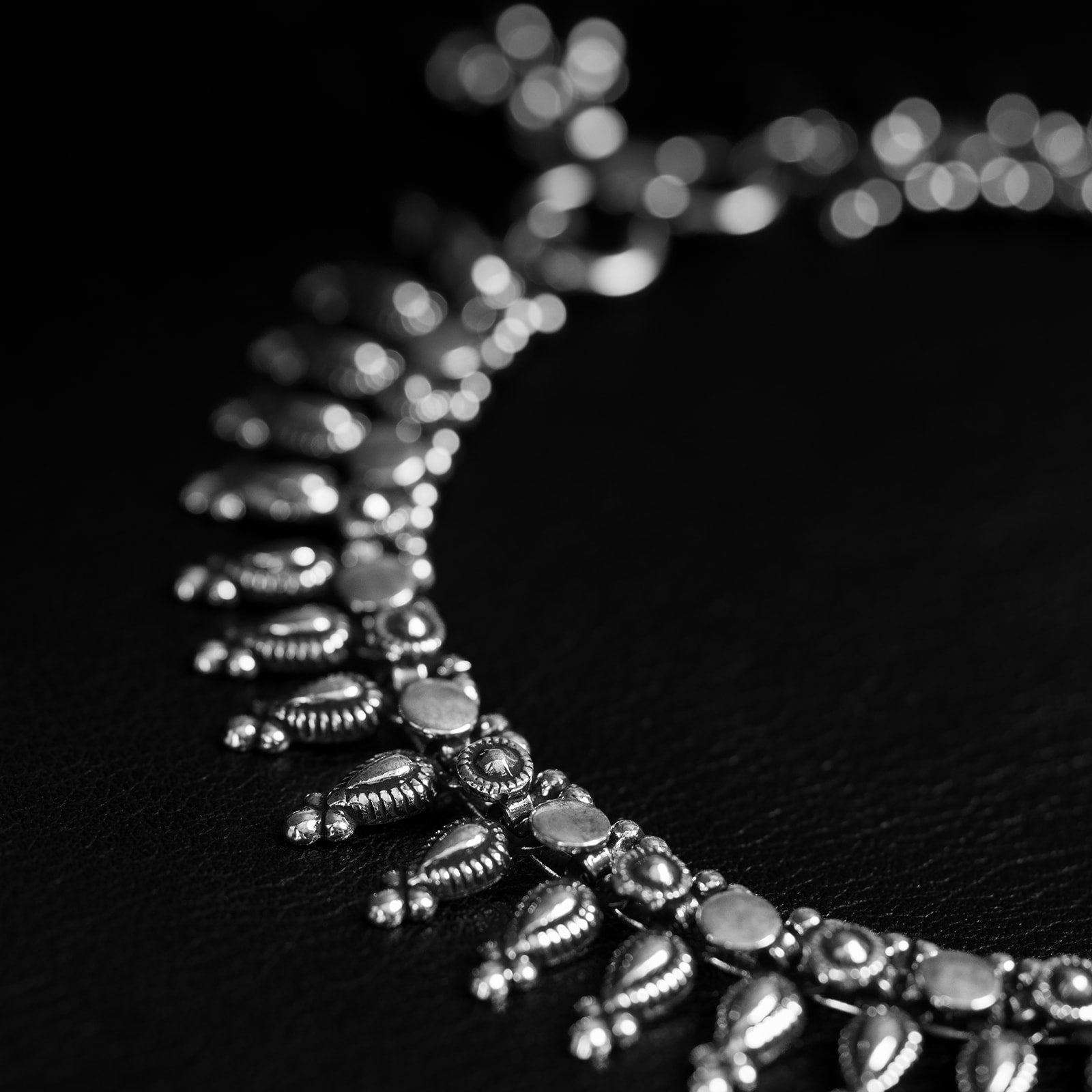 Product - NOIR KĀLA