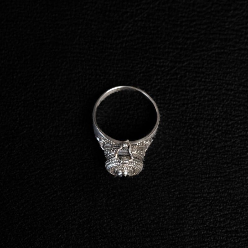 Product - NOIR KĀLA