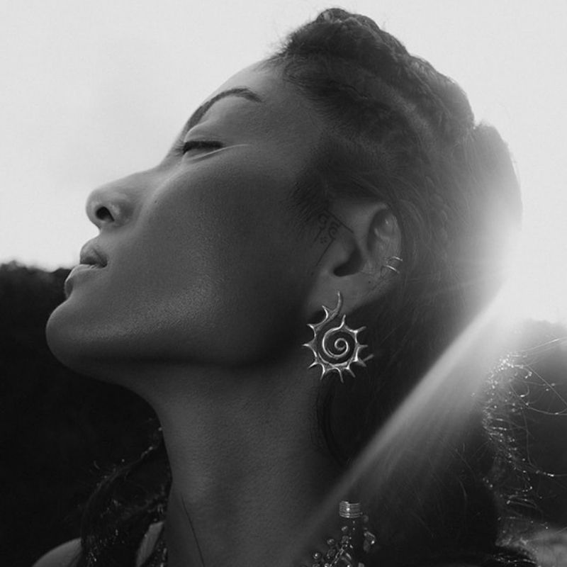 Product - NOIR KĀLA