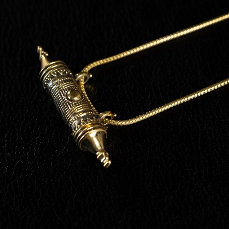 Product - NOIR KĀLA