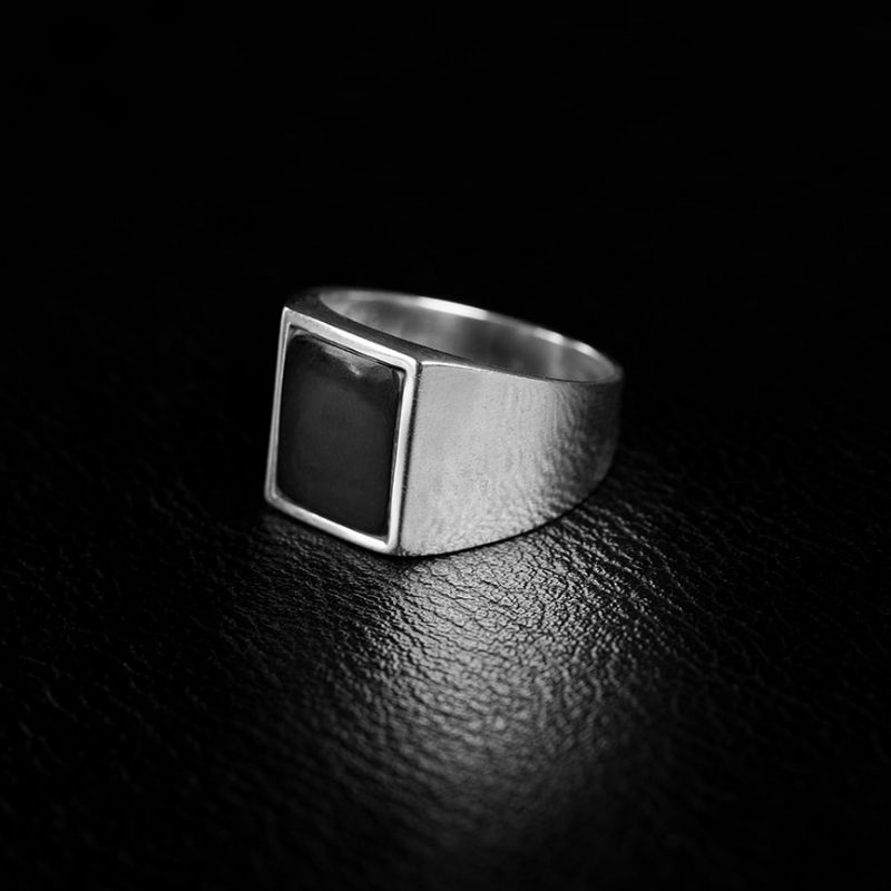 Product - NOIR KĀLA